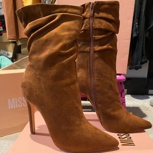 Ruched ankle bootie